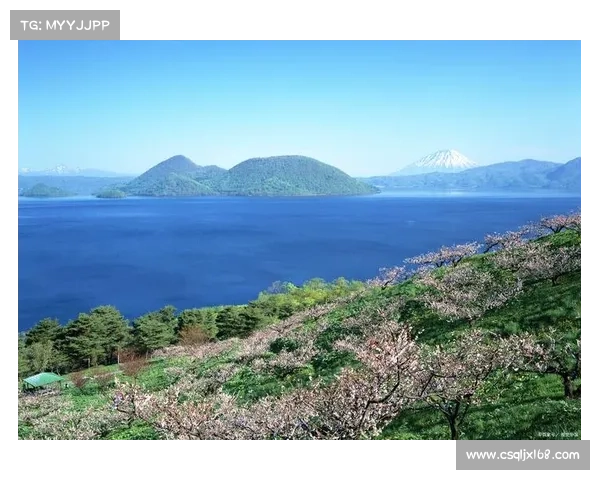 冬季湖畔旅行全攻略:必备物品与实用建议助你畅享寒冬之美 冬季湖畔旅行全攻略:必备物品与实用建议助你畅享寒冬之美