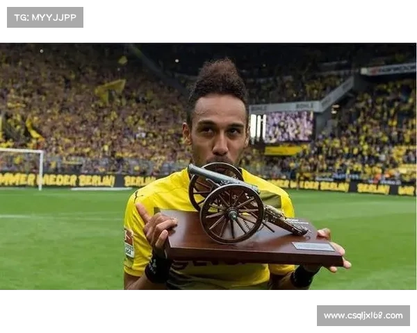 从归属到信念浅析奥巴梅扬为何毅然放弃法国队选择加蓬